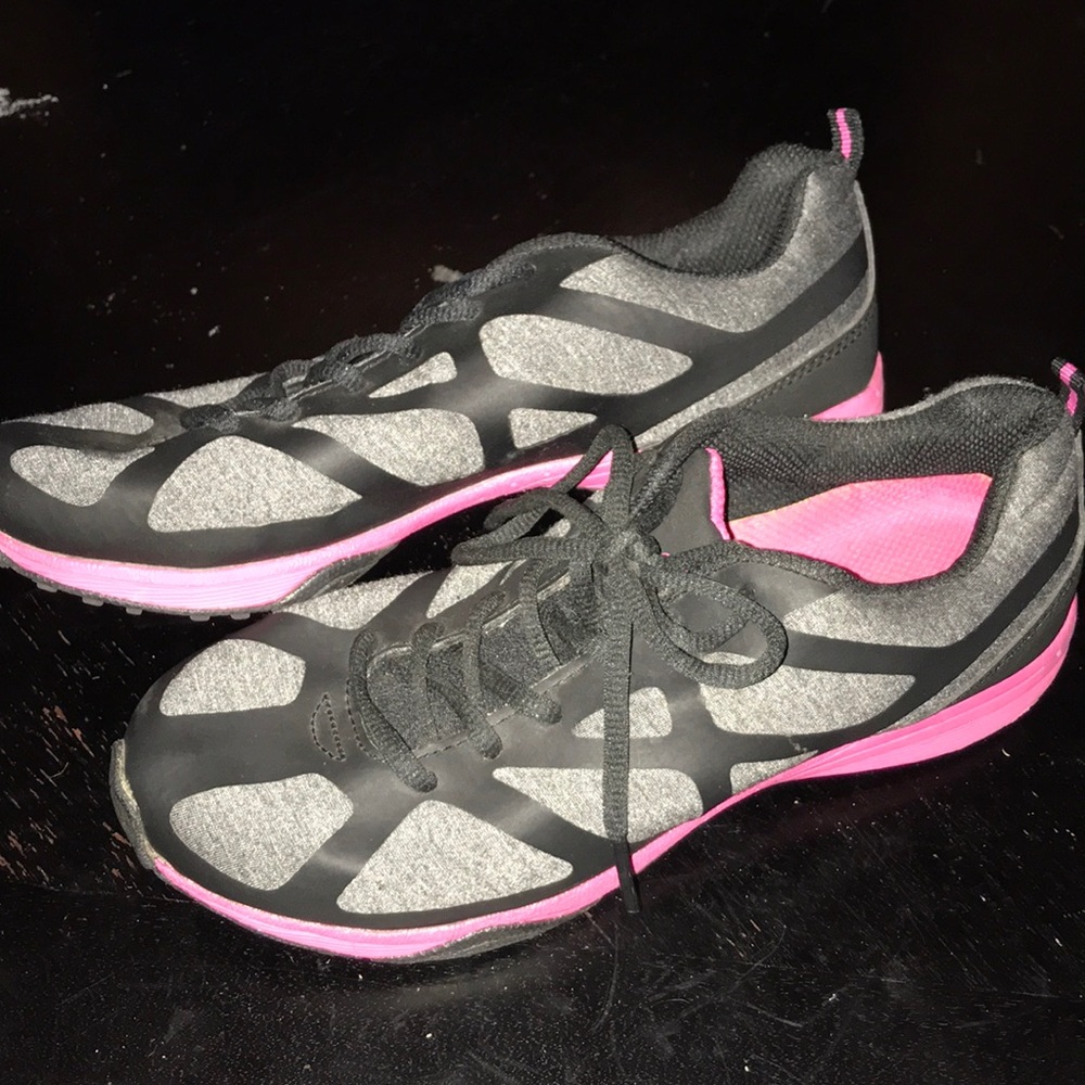 Women’s Lightweight Sneakers